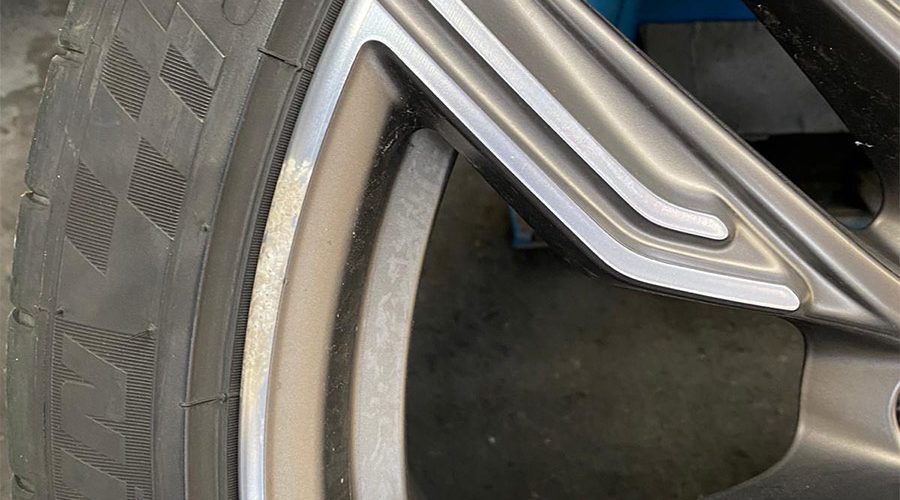 Glanzgedrehte Felgen reparieren München Felgenreparatur -05